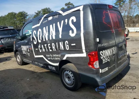 2020 Nissan Nv200 2.5S z USA, uszkodzony, nr VIN 3N6CM0KN4LK703525